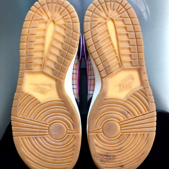 RARE, released in March 2008, Nike sneakers - Picture 5 of 8
